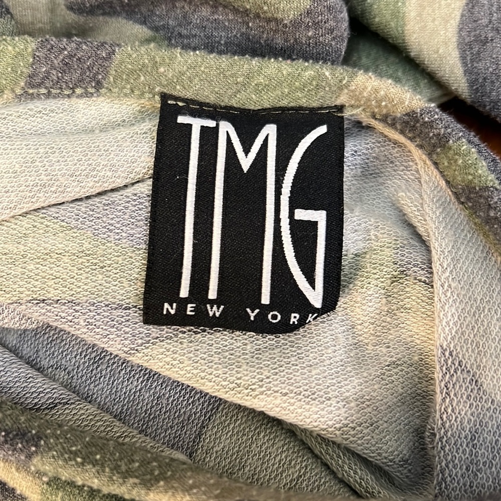 TMG Camo Cold Shoulder Blouse - Picture 5 of 6